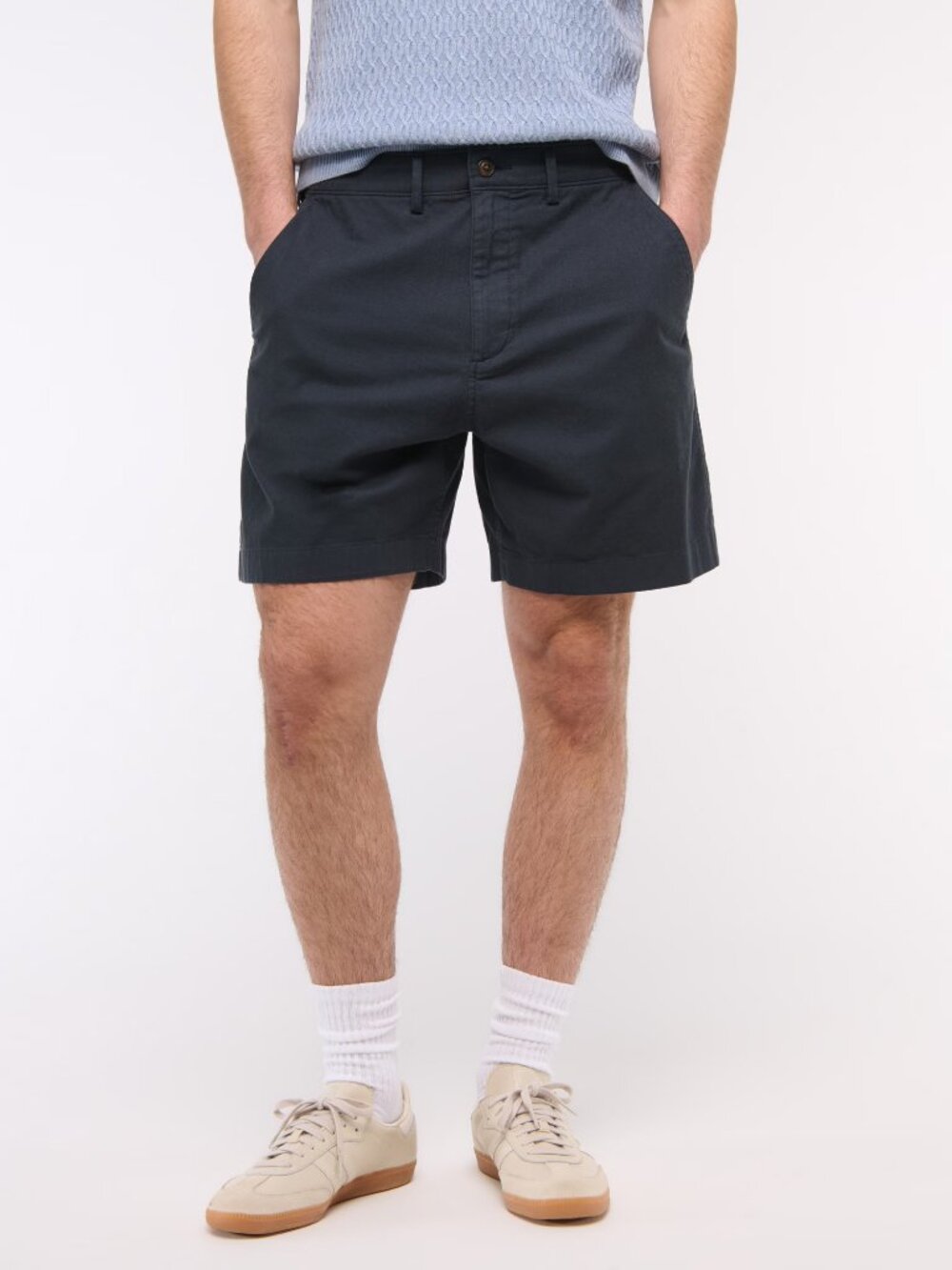 Abercrombie & Fitch men's Linen-Blend Plainfront Short navy 31 - Picture 2 of 6